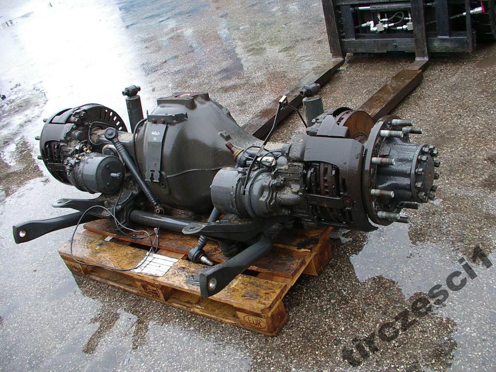 SILOWNIK CYLINDER HAMULCA HAMULCOWY VOLVO FH 13