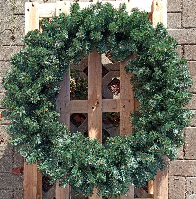 künstlicher weihnachtsbaum wie echt 180 cm spritzguss Luxus Tannenbaum