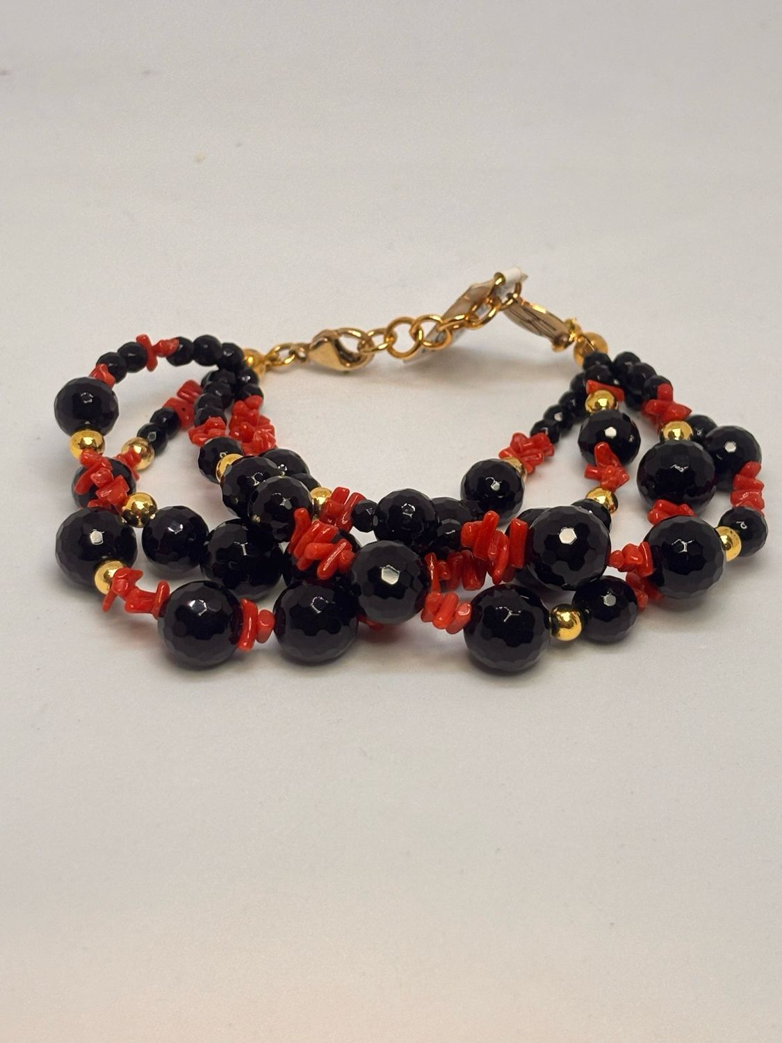 Bracciale in argento, 925 con corallo Mediterraneo e Agata nera sfaccettata