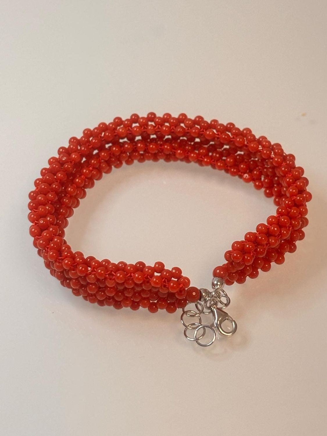 Bracciale in corallo mediterraneo lavorato a tessuto