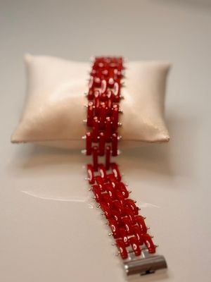 Bracciale in corallo mediterraneo maglia cartier