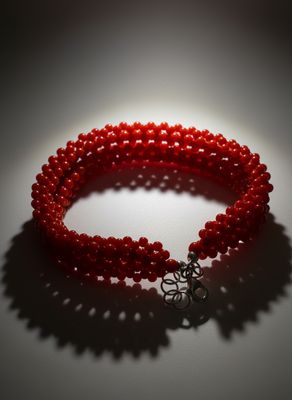Bracciale in corallo mediterraneo lavorato a tessuto