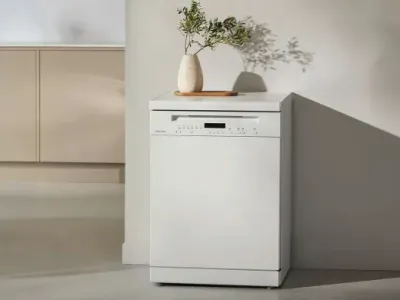 Stand-Geschirrspüler