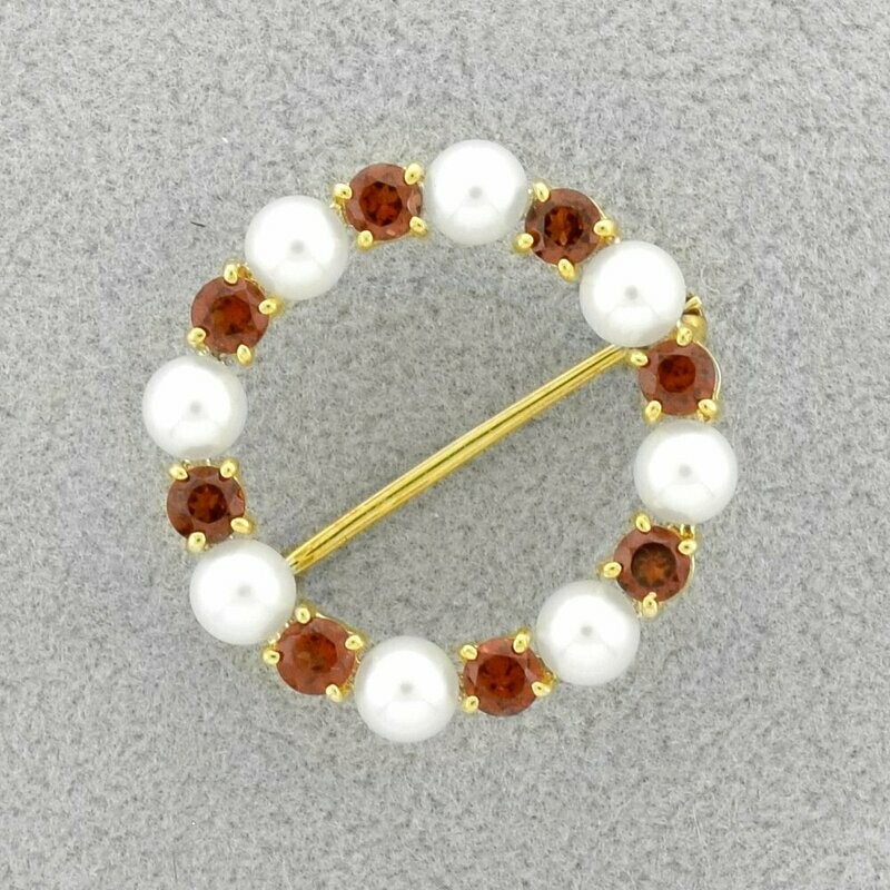 14KYG Garnet and Pearl Pin