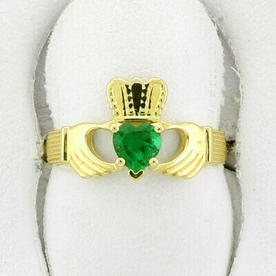 14KYG Created Emerald Claddagh Ring