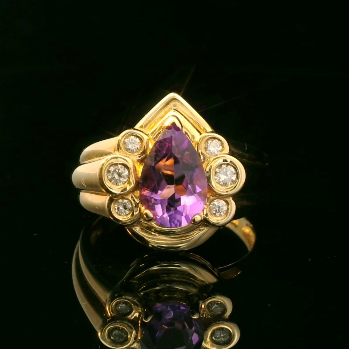 14KYG Amethyst and Diamond Ring