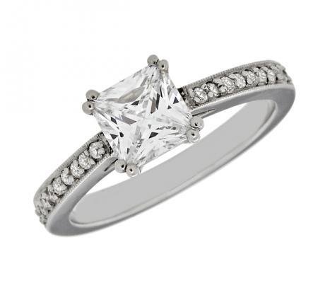 Edged Diamond Engagement Mounting