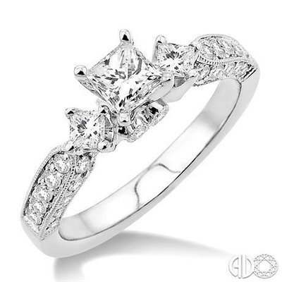 Princess-Cut Three-Stone-Style Diamond Engagement Mounting