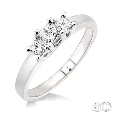 Three-Stone Princess-Cut Diamond Engagement Mounting