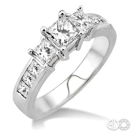 Princess-Cut Nine-Stone Diamond Engagement Mounting