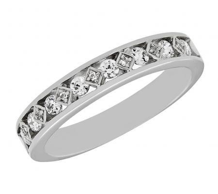 Baguette and Round Diamond Wedding Band