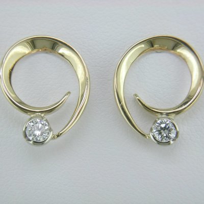 14K Yellow Gold Diamond Curl Earrings