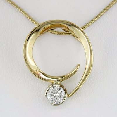 14K Yellow Gold Diamond Curl Pendant - Large