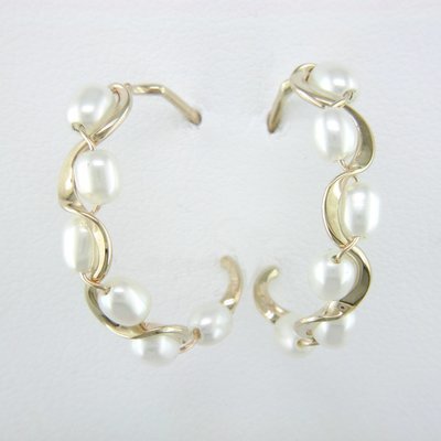 14K Yellow Gold Pearl Ruffle Hoop Earrings - Small