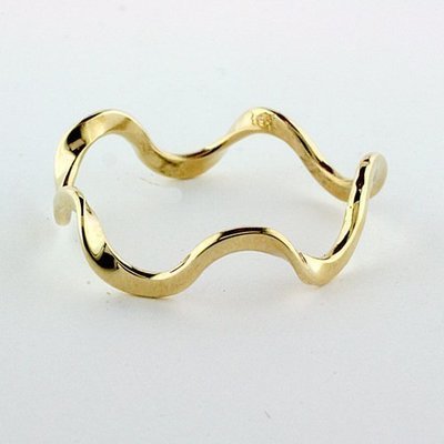 14K Yellow Gold Ruffle Ring