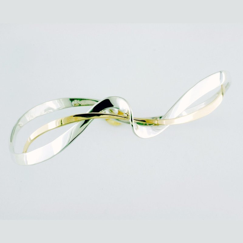 14K Yellow Gold and Sterling Silver Cresting Wave Bracelet