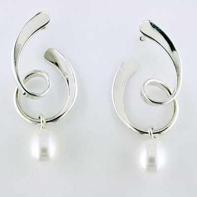 Sterling Silver Pearl Loop-de-Loop Earrings