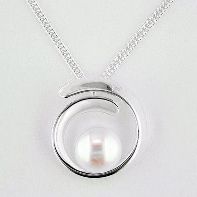 Sterling Silver Pearl Overlap Curl Pendant