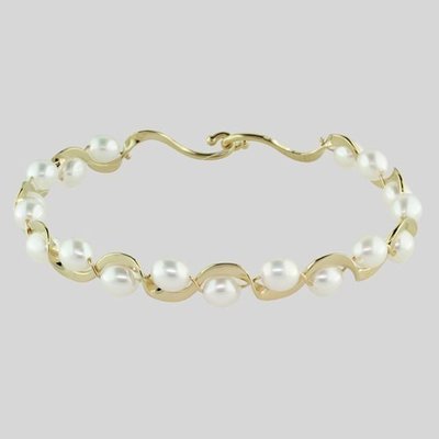 14K Yellow Gold Pearl Ruffle Bracelet