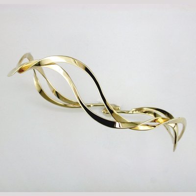 14K Yellow Gold Ocean Waves Bracelet