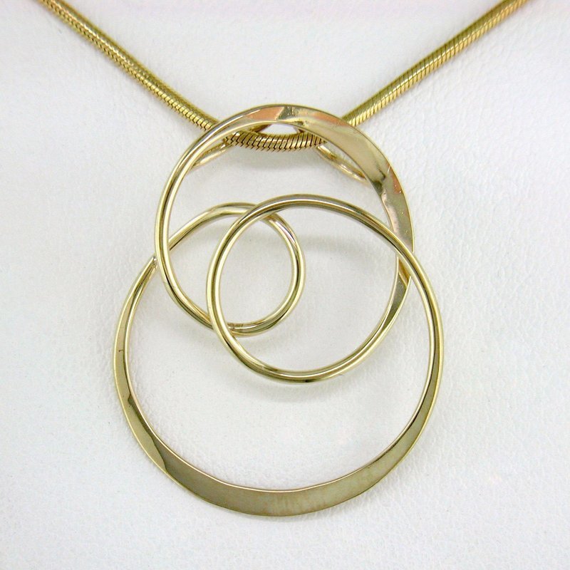 14K Yellow Gold Soap Bubble Pendant