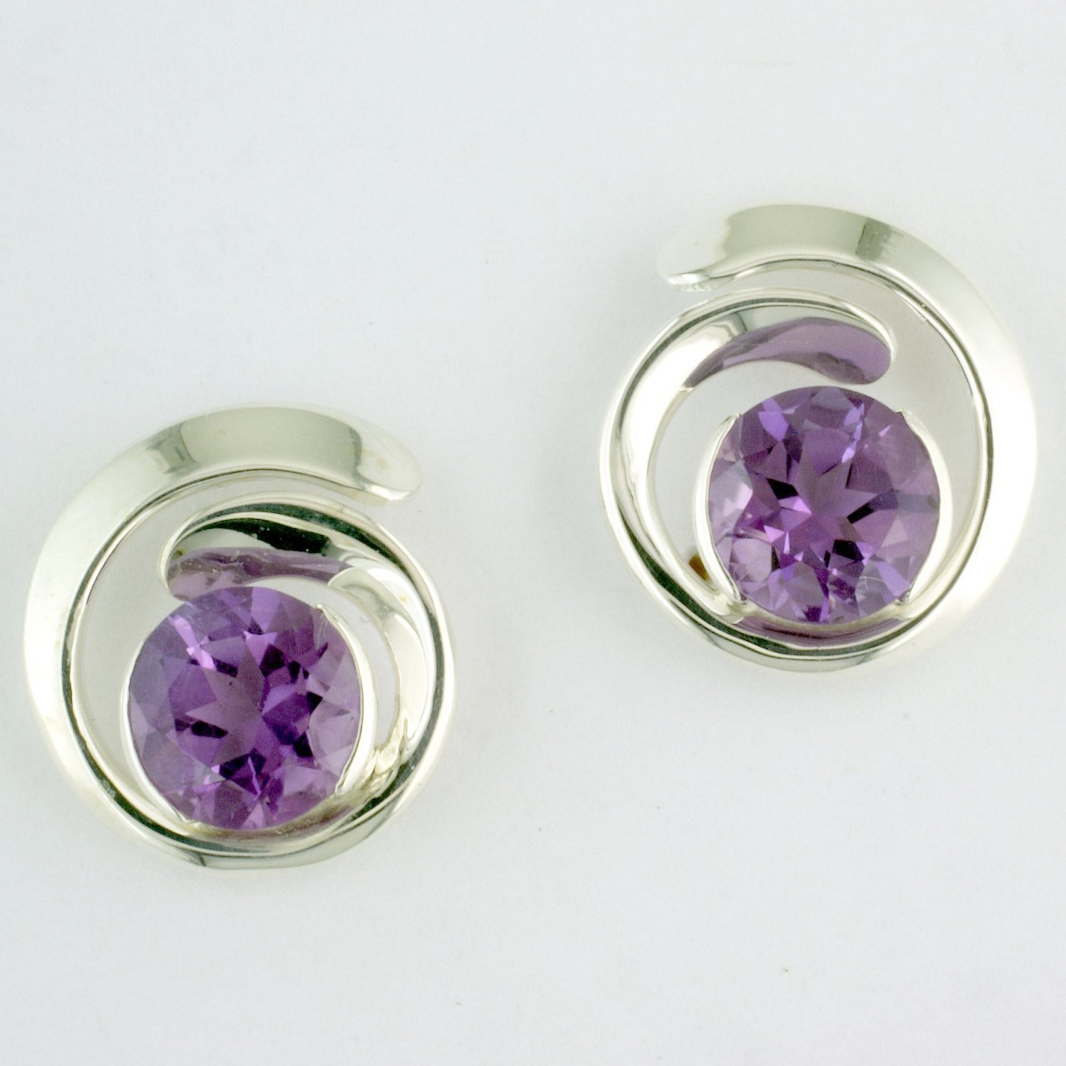Sterling Silver Amethyst Overlap Curl Earrings