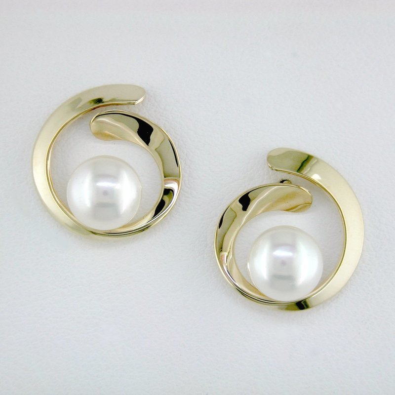 14K Yellow Gold Pearl Overlap Curl Earrings