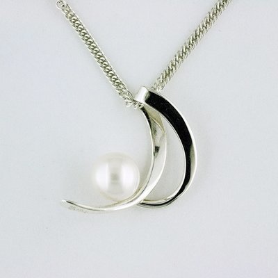 Sterling Silver Pearl Crescent Pendant
