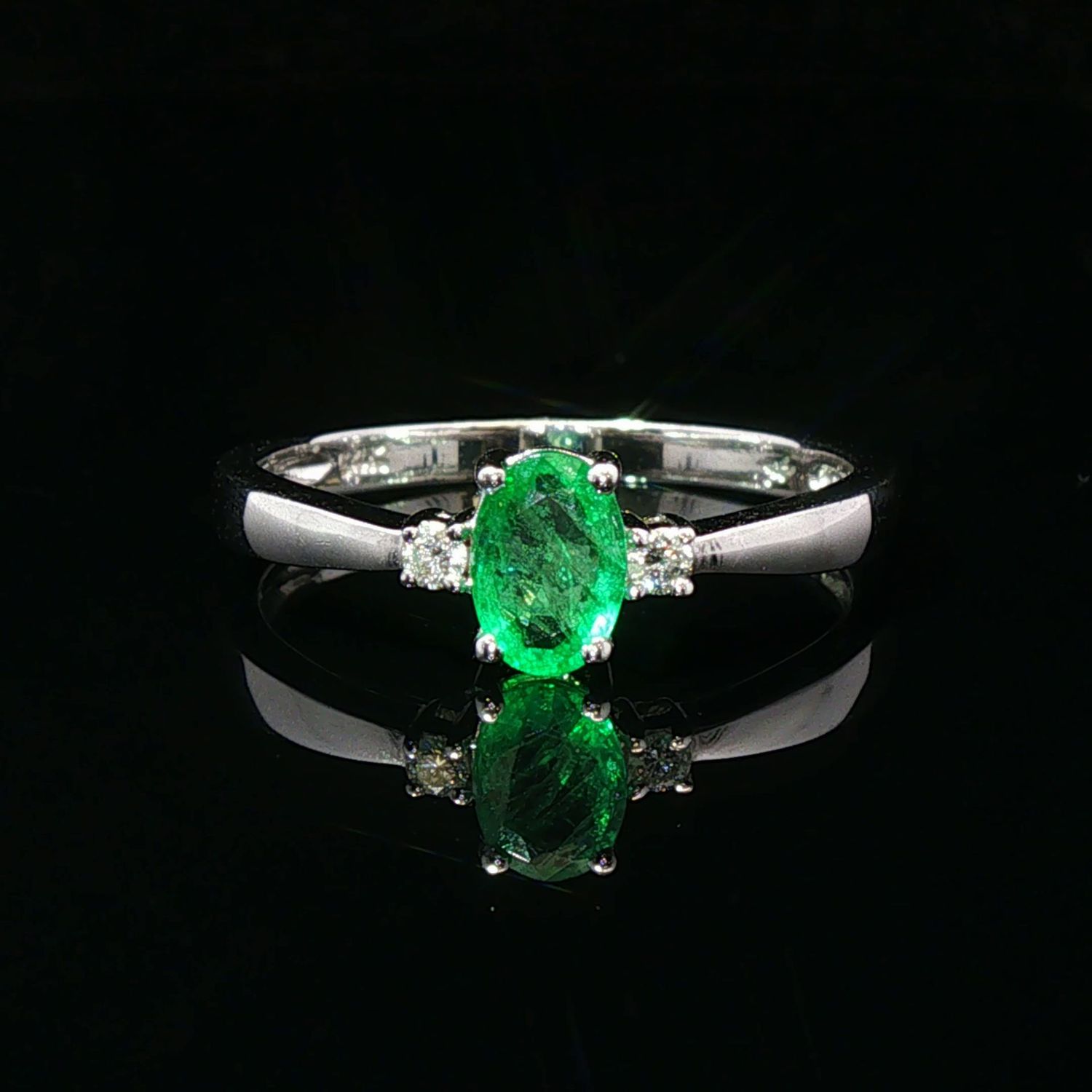 14K White Gold Oval Emerald and Diamond Ring