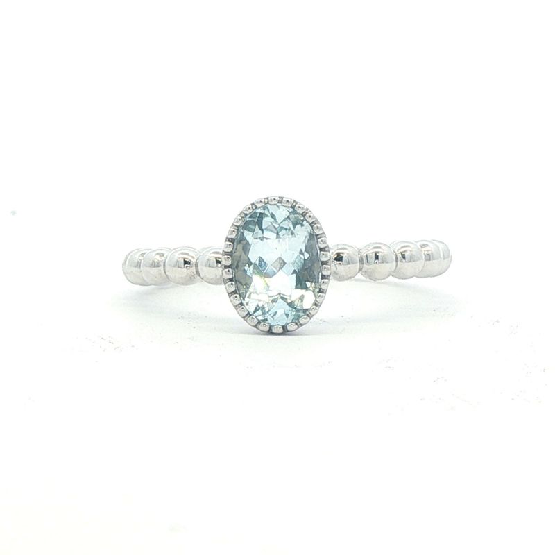 14K White Gold Oval Aquamarine Ring