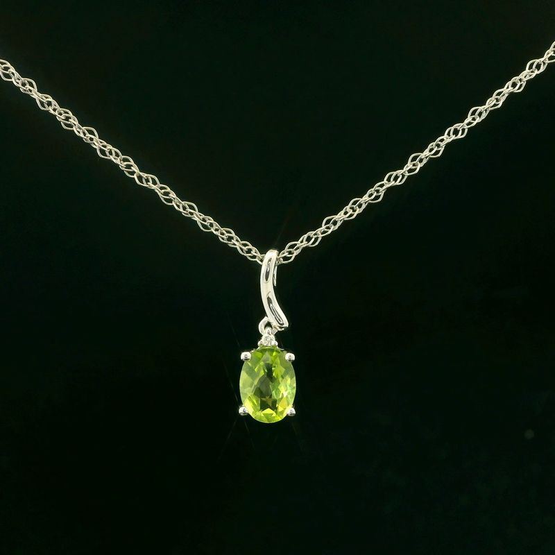 14KWG Oval Peridot and Diamond Pendant Necklace