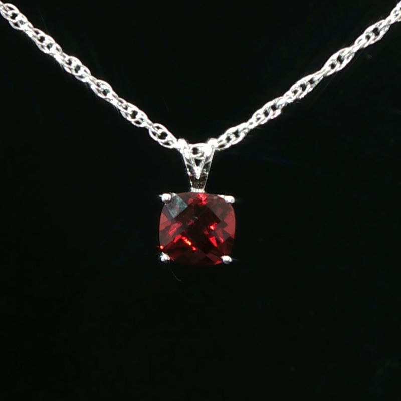 14K White Gold Garnet Pendant Necklace