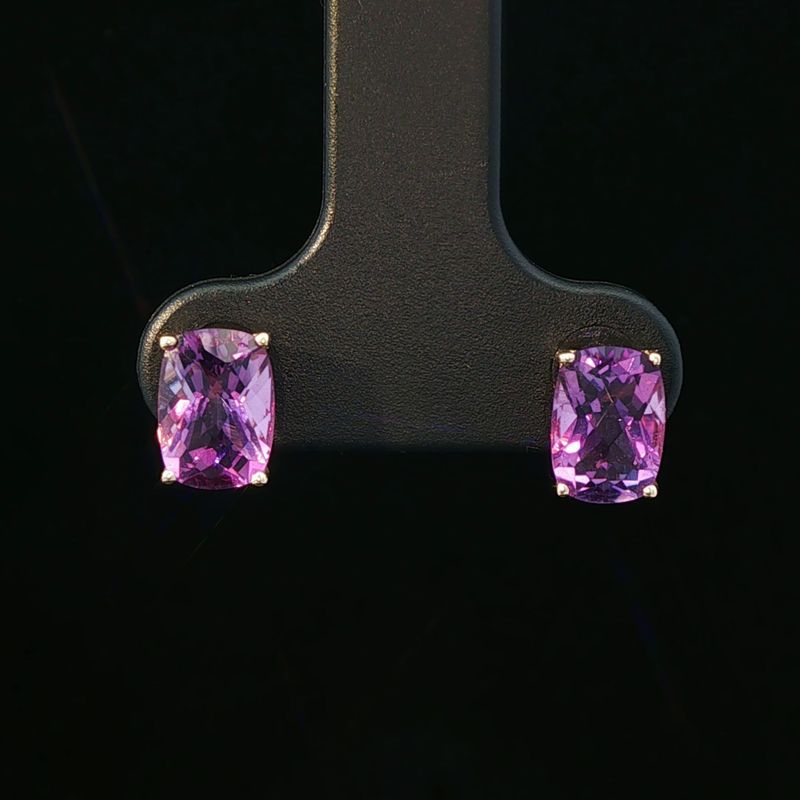 14K Yellow Gold Amethyst Stud Earrings