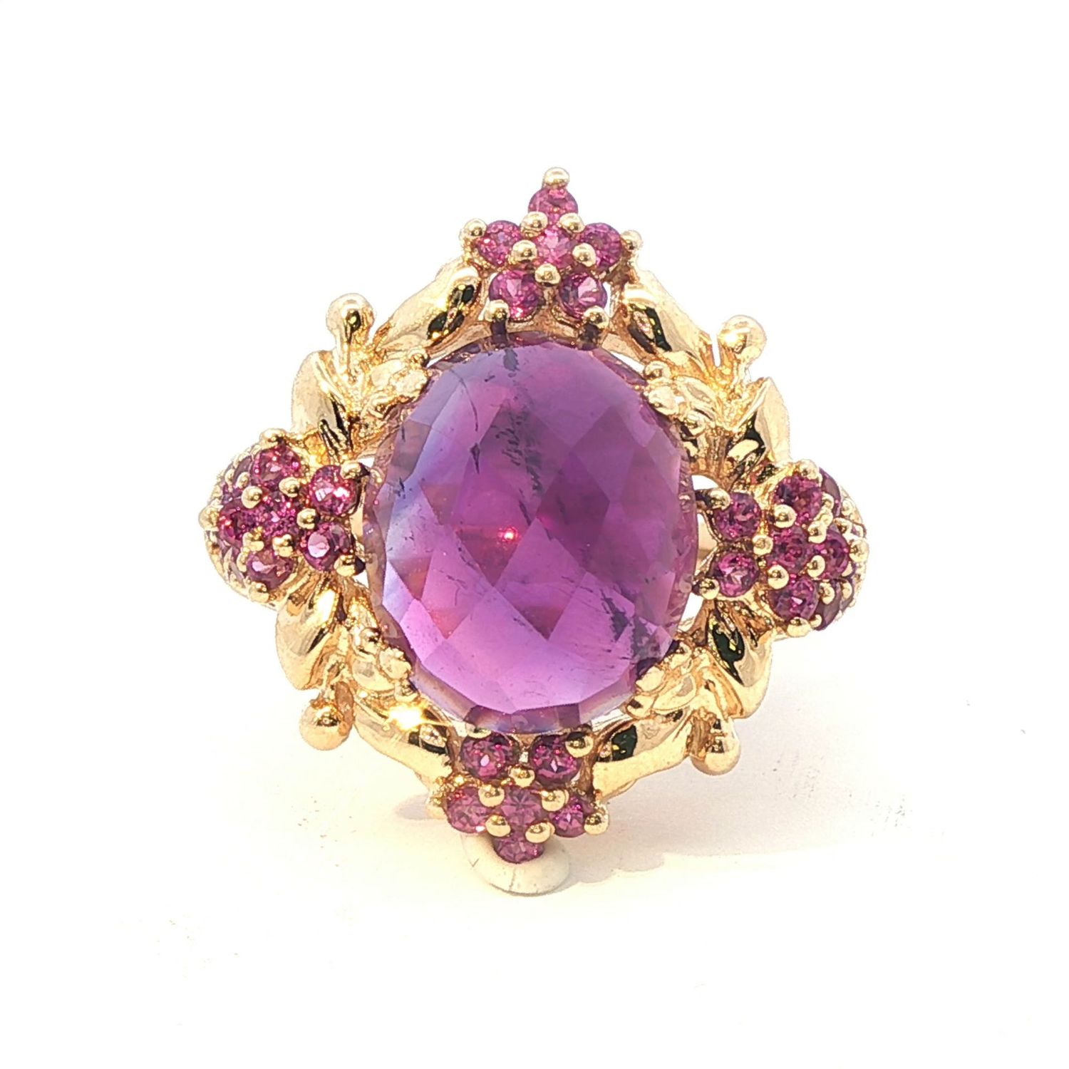 14K Yellow Gold Faceted Cabochon Amethyst Ring 14K Yellow Gold Faceted Cabochon Amethyst Ring