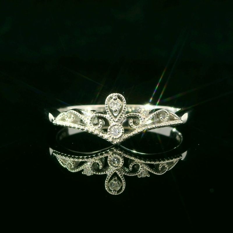 14K White Gold Diamond Tiara Ring