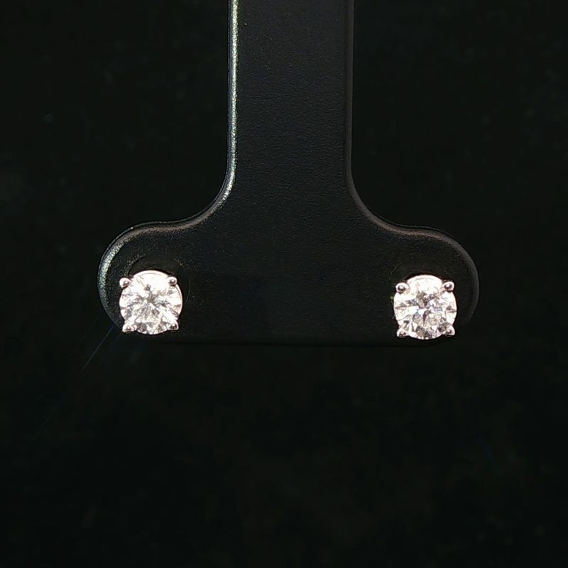 14K White Gold 0.50 Ct Natural Diamond Stud Earrings