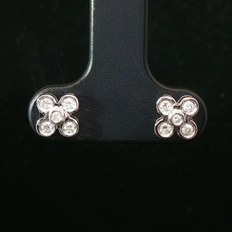 14K White Gold Natural Diamond Floral Stud Earrings
