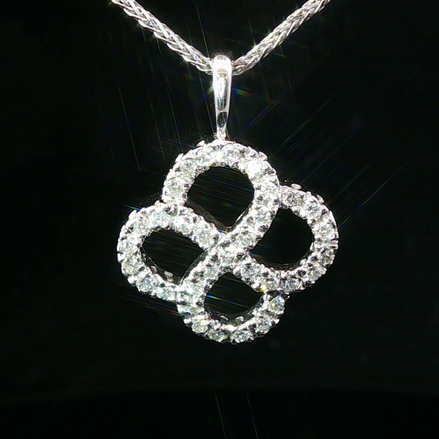14K White Gold Natural Diamond Clover Pendant Necklace