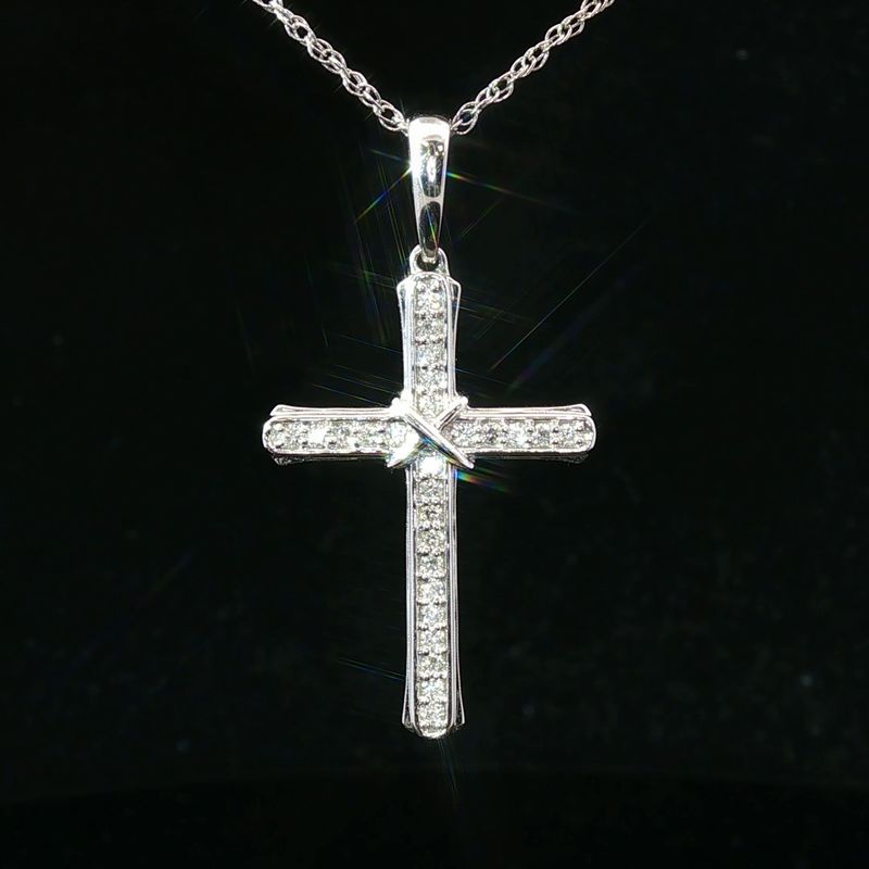 14K White Gold Natural Diamond Cross Pendant Necklace