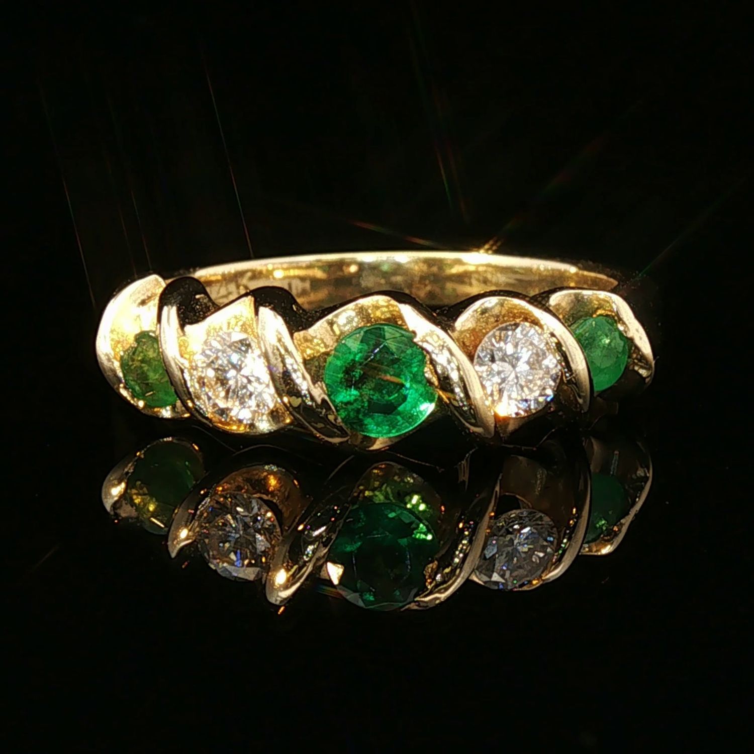 14K Yellow Gold Estate Emerald and Diamond Ring