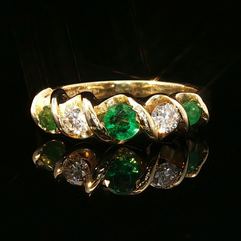 14K Yellow Gold Estate Emerald and Diamond Ring