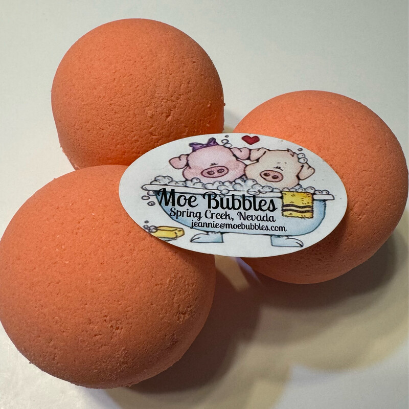 Champagne Pear Bath Bomb