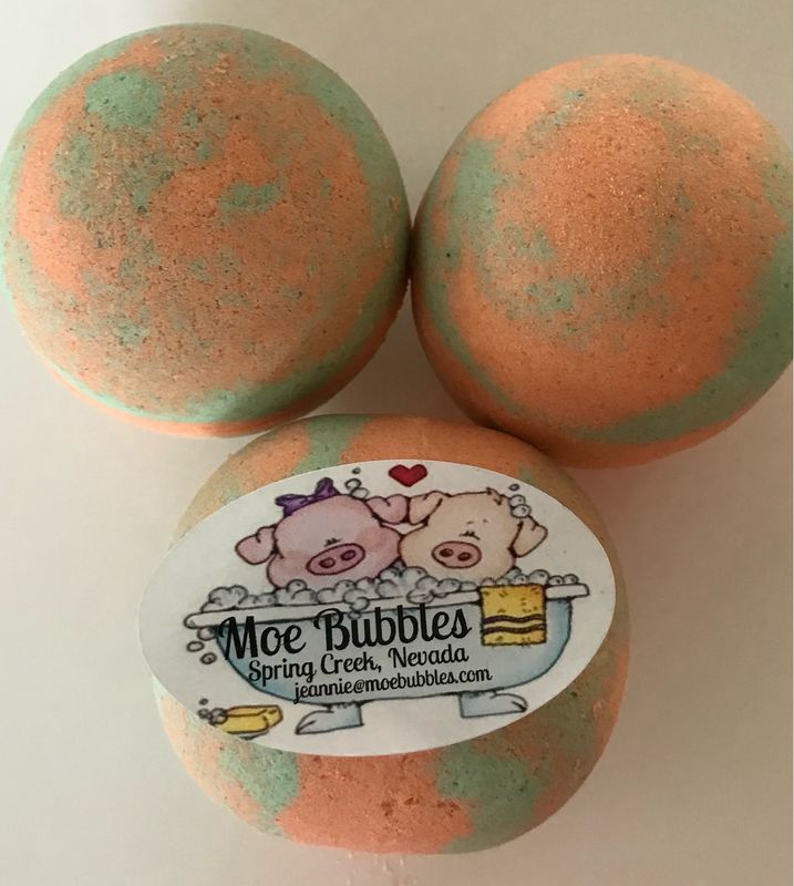 Peach Champagne Bath Bomb