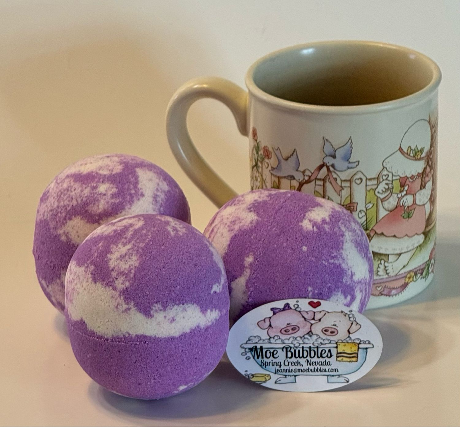 Berry Blueberry Bath Bomb