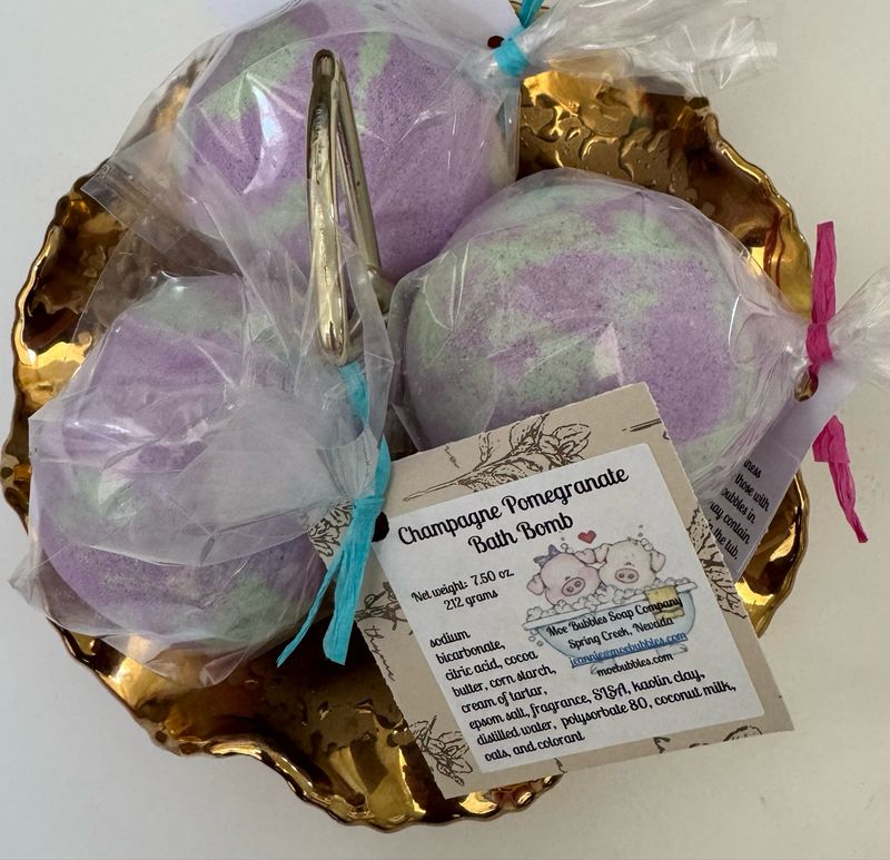 Champagne Pomegranate Bath Bomb