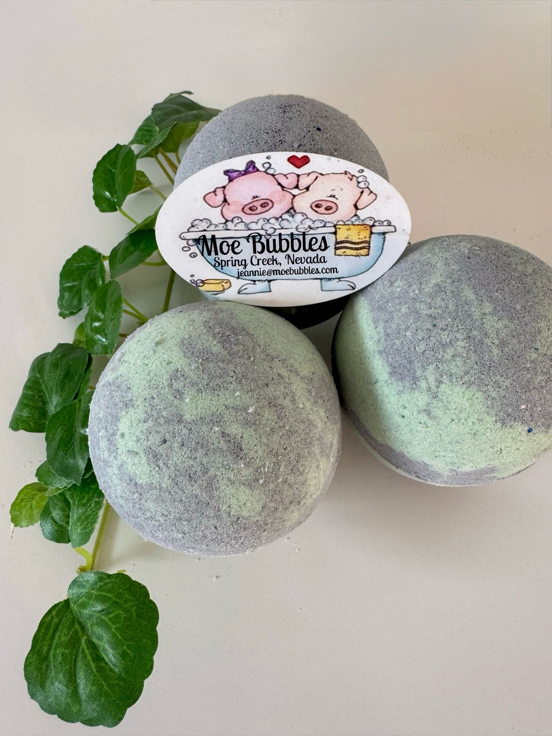 Moon Dust Bath Bomb