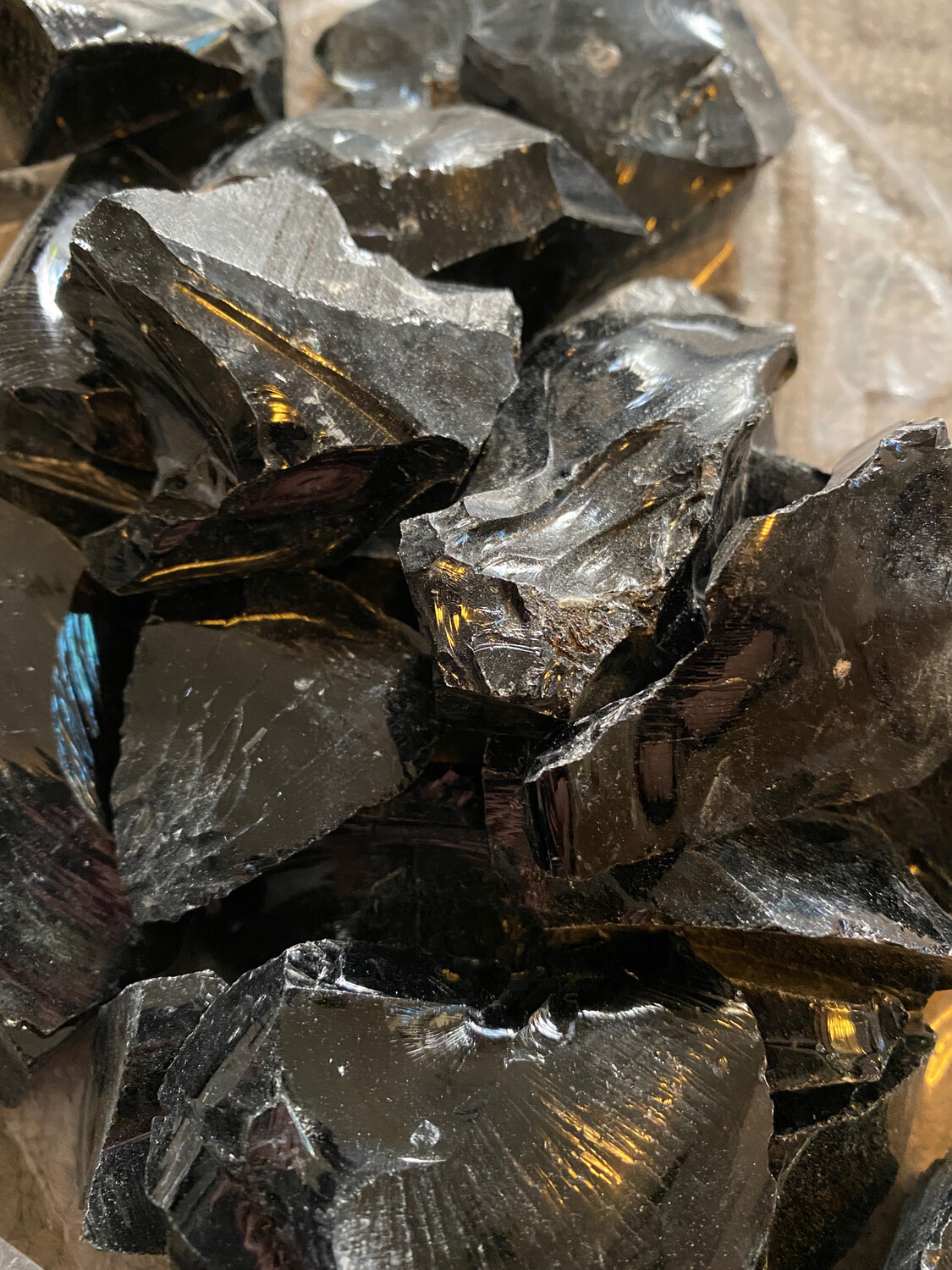 Obsidian (Black) raw
