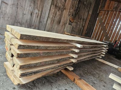 Esche, Bretter, unbesäumt, Lotnr. 1186