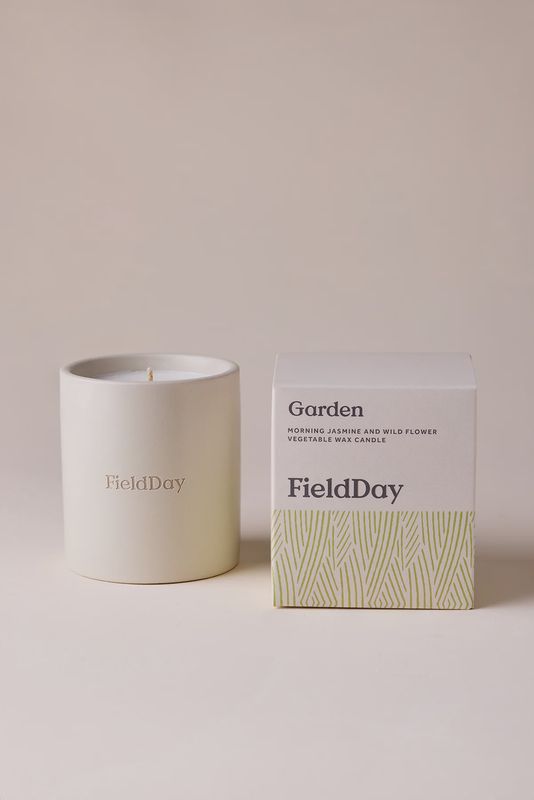 Classic GARDEN Stoneware Candle