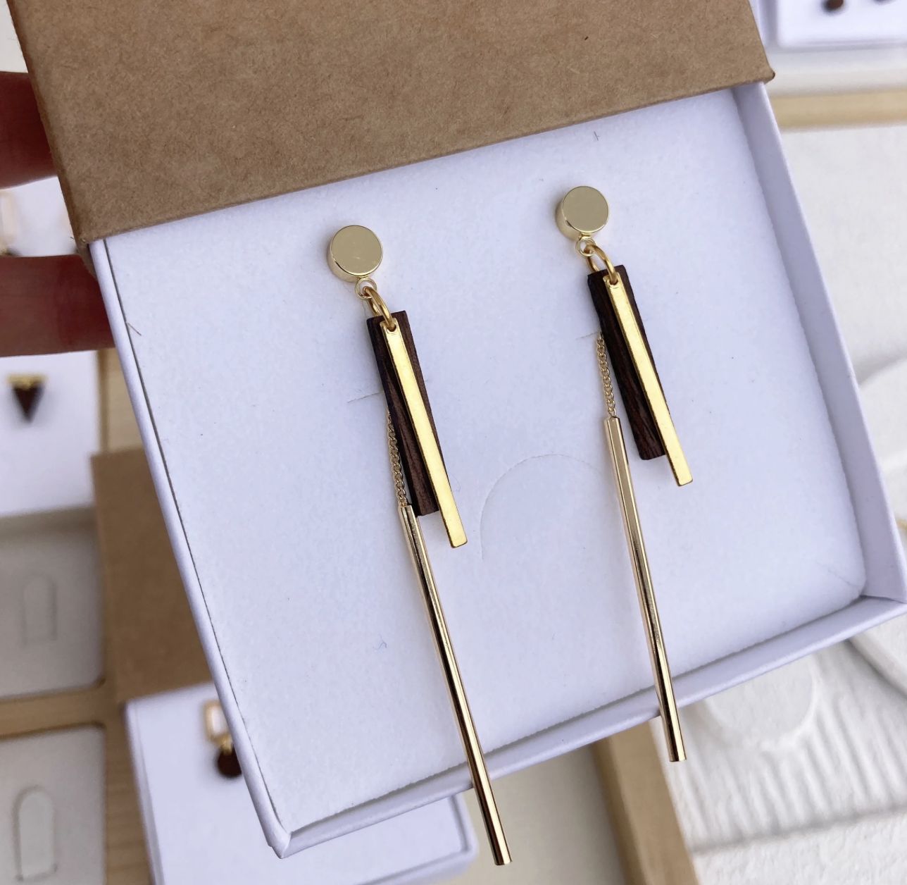 DEECA Drop Back Bar Studs